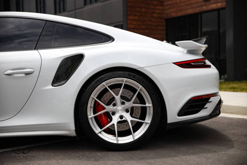 2017 Porsche 911