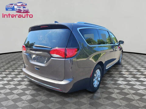 2018 Chrysler Pacifica Touring L