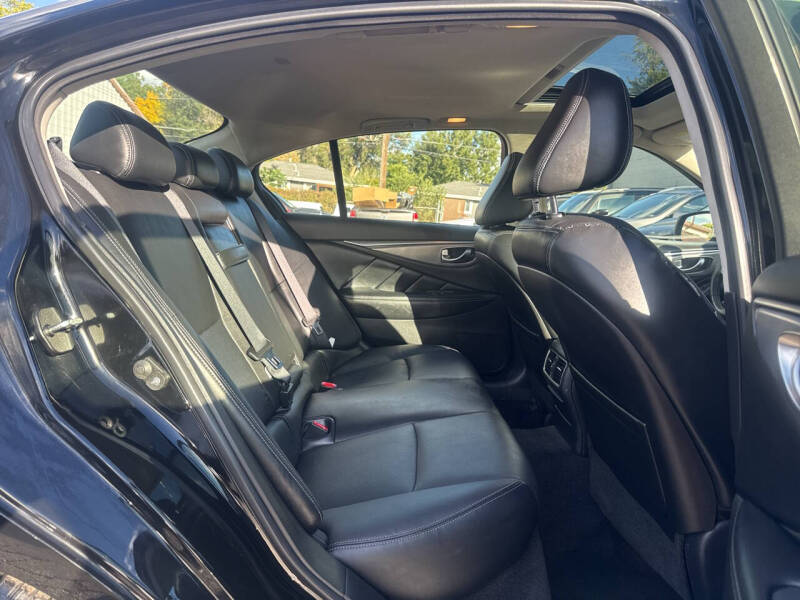 2017 Infiniti Q50 2.0T Premium