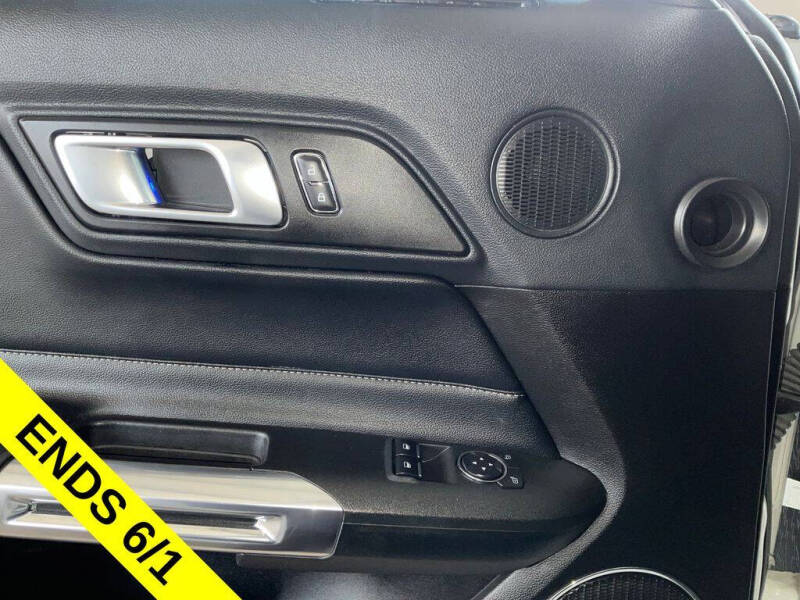 2022 Ford Mustang EcoBoost Premium