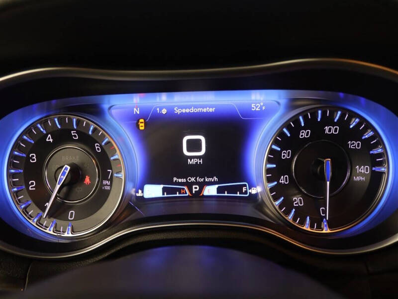 2022 Chrysler 300 Touring