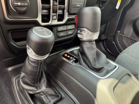 2025 Jeep Gladiator Sport S