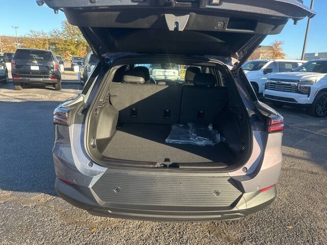 2026 Chevrolet Equinox EV LT 2