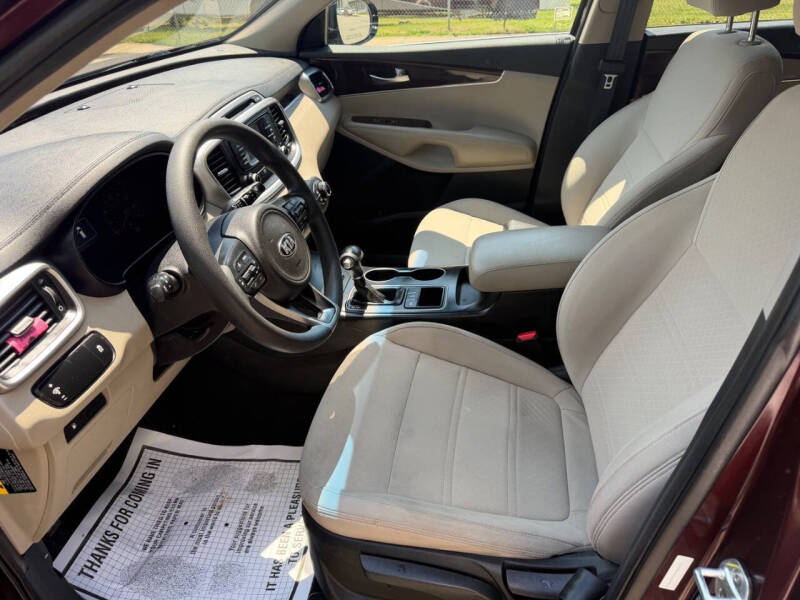 2018 Kia Sorento LX V6