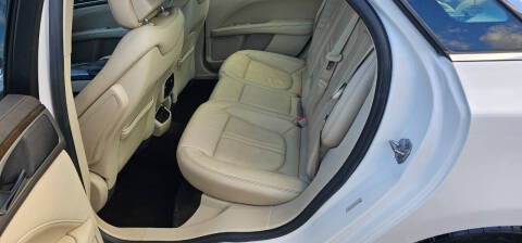 2017 Lincoln MKZ Select