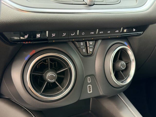 2025 Chevrolet Blazer LT