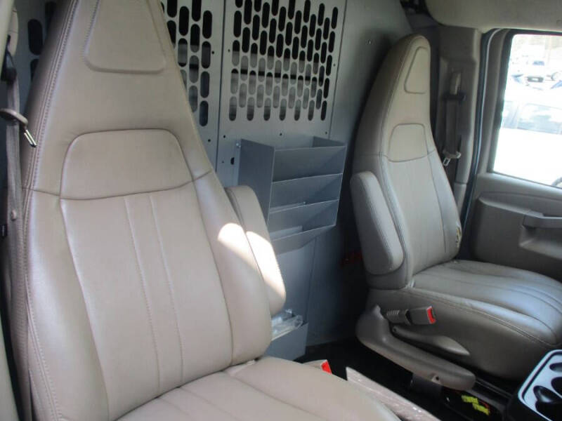 2021 Chevrolet Express 3500