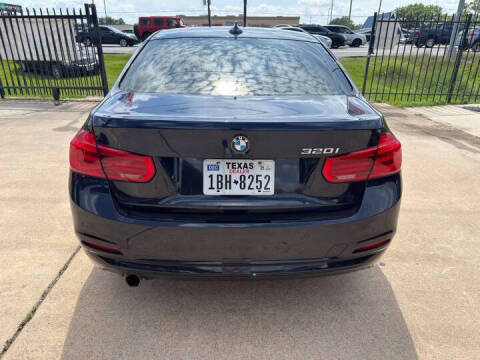 2017 BMW 3 Series 320i