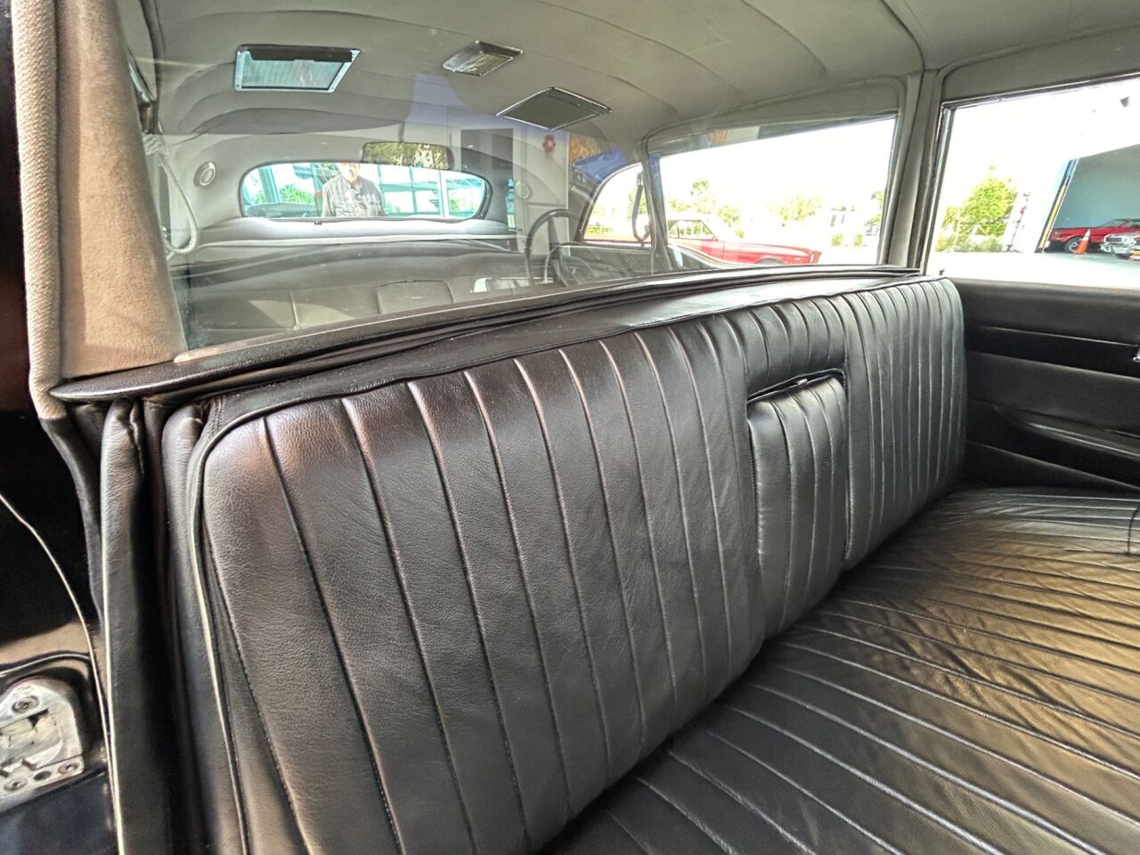 1957 Cadillac Fleetwood 24