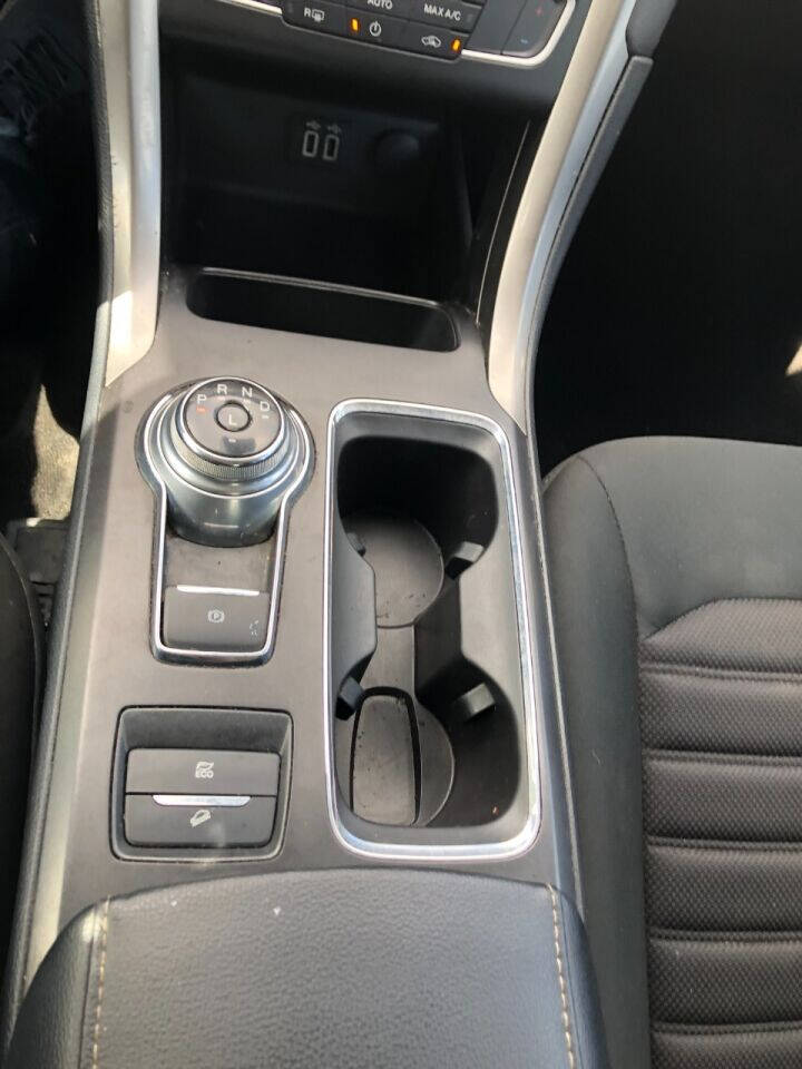 2019 Ford Fusion Hybrid  - $15,500
