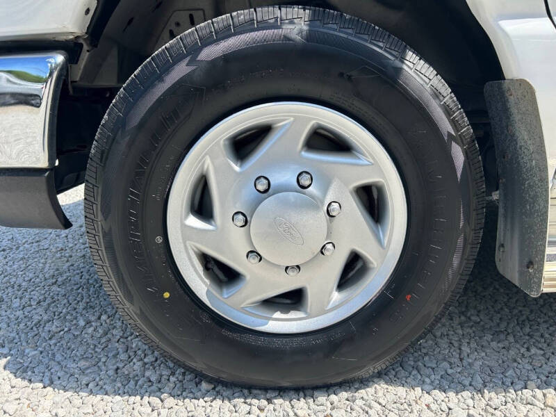 2014 Ford E-Series E-350 SD XLT
