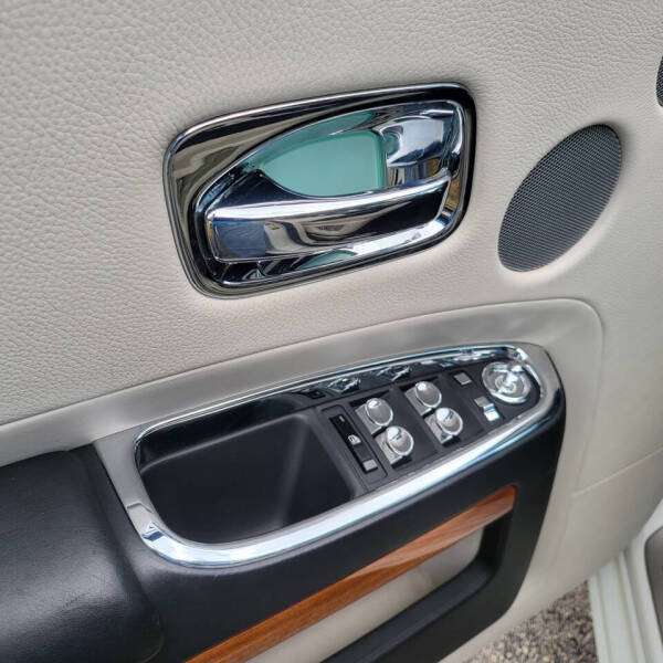 2011 Rolls-Royce Ghost