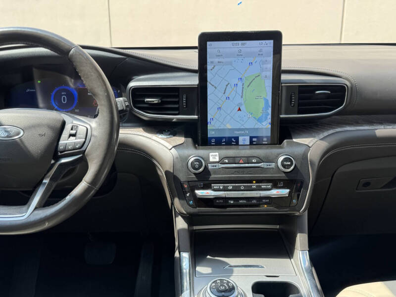 2020 Ford Explorer Platinum