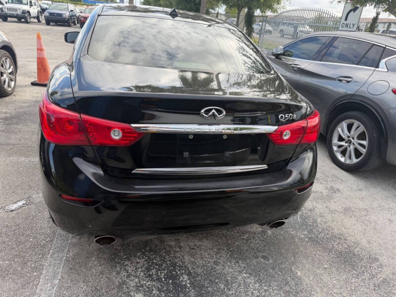 2014 Infiniti Q50