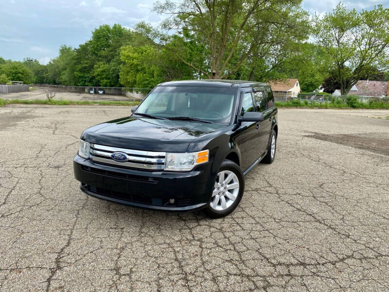 2009 Ford Flex for sale at Stark Auto Mall in Massillon OH