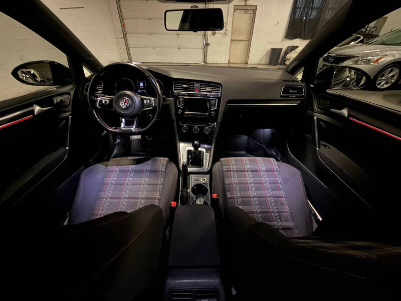 2015 Volkswagen Golf GTI