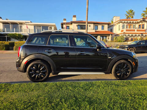 2017 MINI Countryman Cooper
