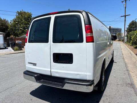 2013 Chevrolet Express 2500