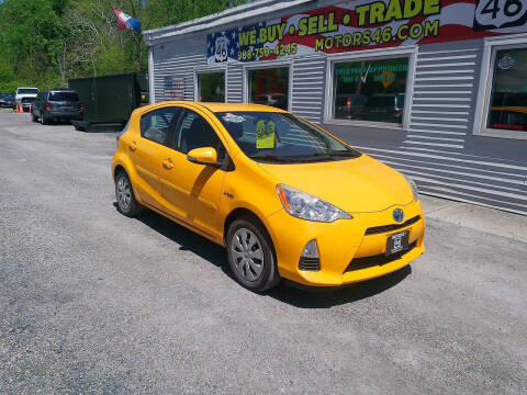 2014 Toyota Prius c Two
