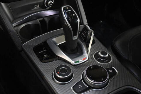 2022 Alfa Romeo Stelvio Ti