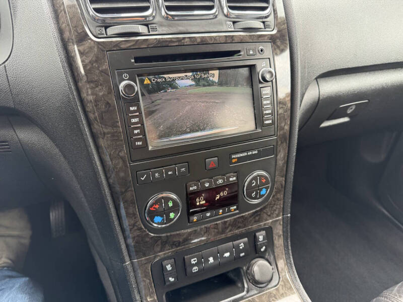 2011 GMC Acadia Denali