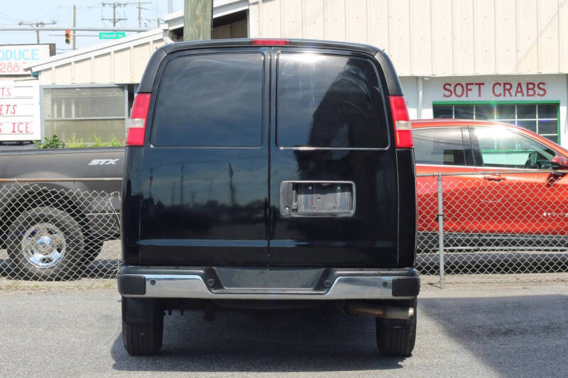 2019 Chevrolet Express 2500