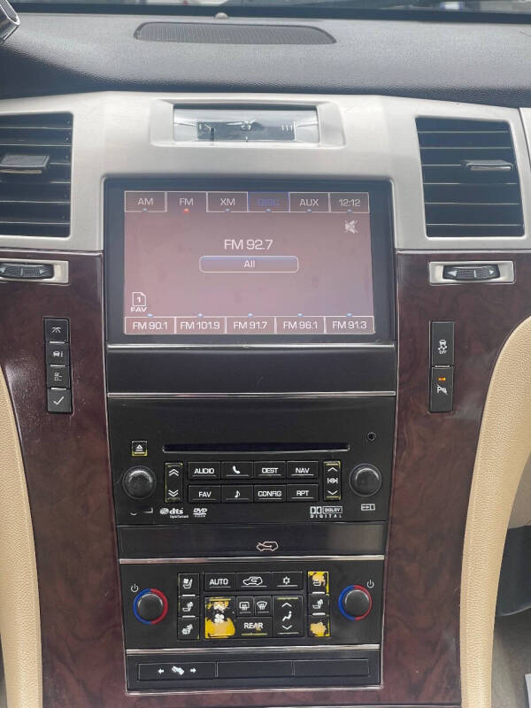 2014 Cadillac Escalade ESV Luxury