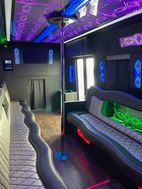 2010 Ford E-450