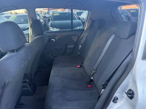 2009 Nissan Versa 1.8 S