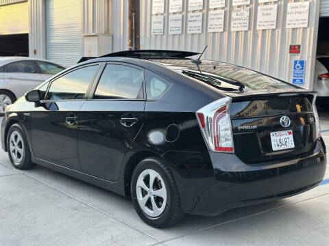 2012 Toyota Prius Two