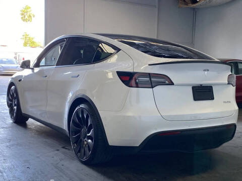 2022 Tesla Model Y Performance