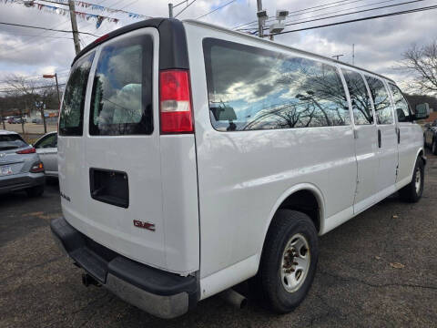 2017 GMC Savana 2500