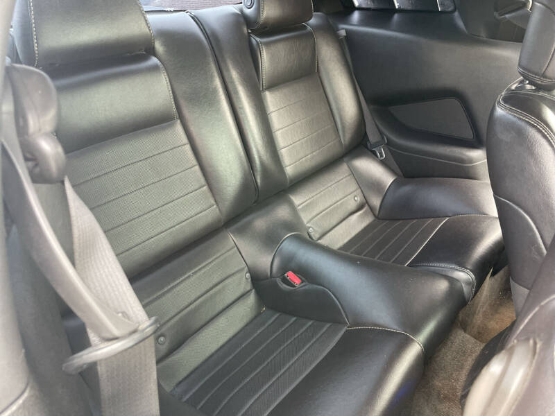 2013 Ford Mustang V6 Premium