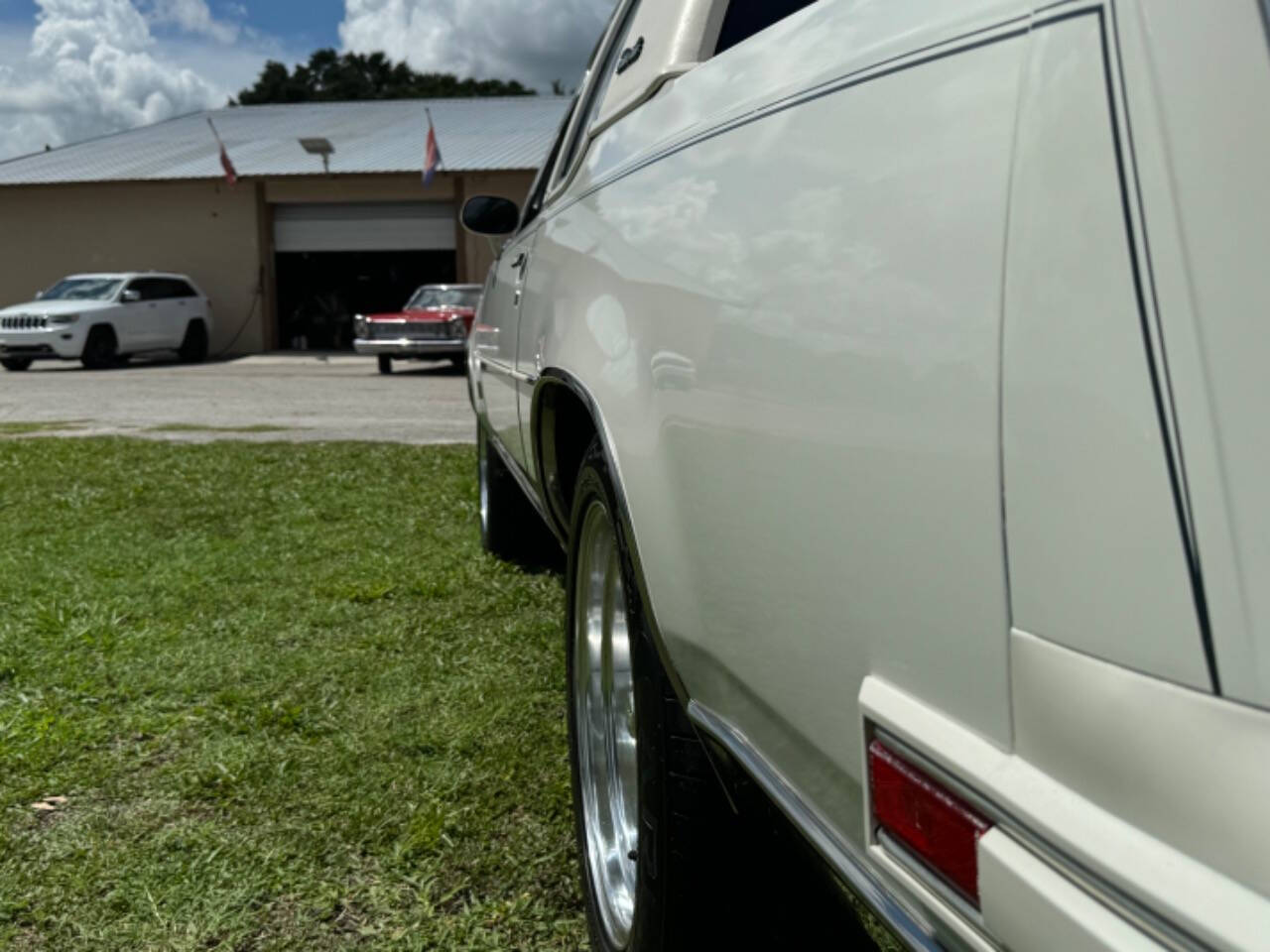 1987 Oldsmobile Cutlass Salon for sale at Memory Lane Classic Cars in Bushnell, FL