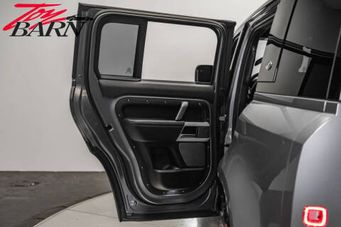 2023 Land Rover Defender 110 X-Dynamic SE