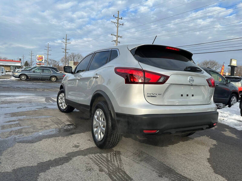 2019 Nissan Rogue Sport S