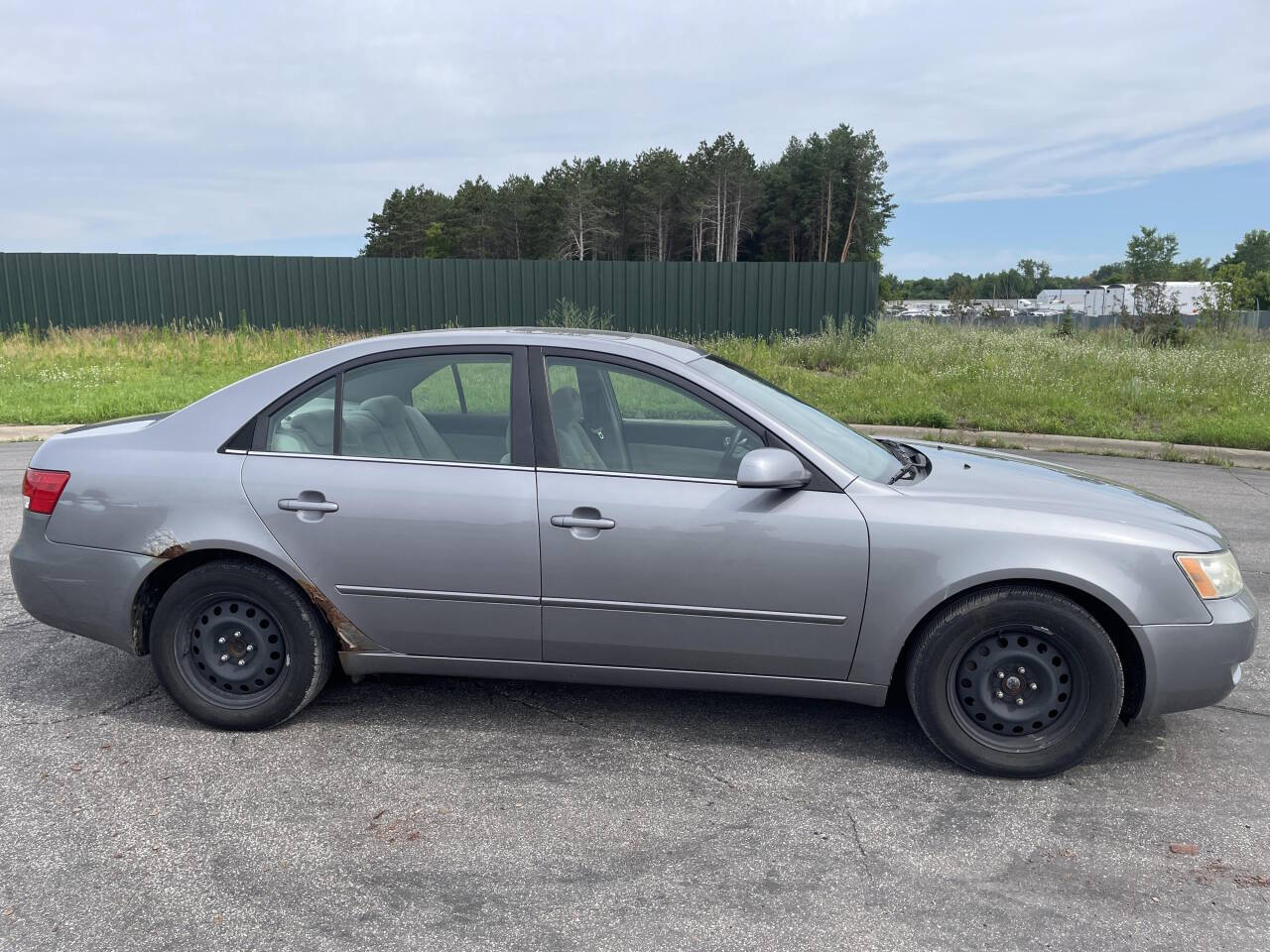 2006 Hyundai SONATA for sale at Twin Cities Auctions in Elk River, MN