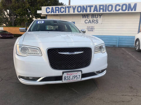 2019 Chrysler 300 Limited