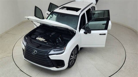 2023 Lexus LX 600 Luxury
