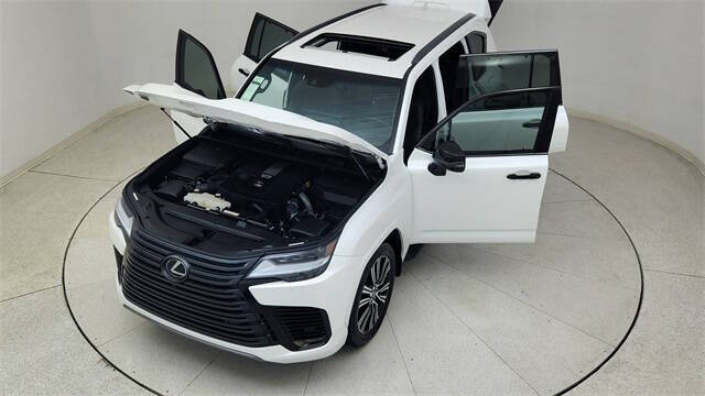 2023 Lexus LX 600 Luxury