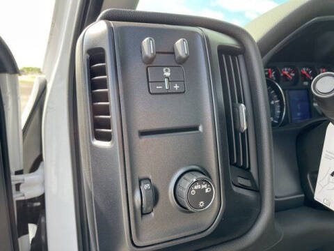 2023 Chevrolet Silverado 6500HD