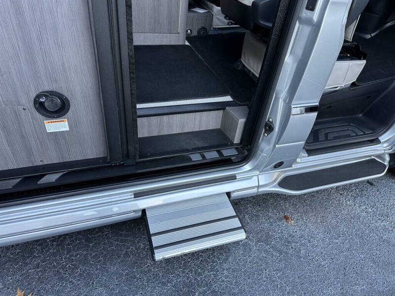 2021 Mercedes-Benz Sprinter 2500