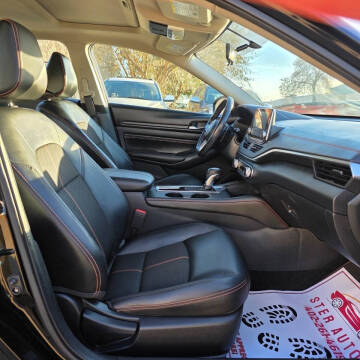 2019 Nissan Altima 2.5 SR