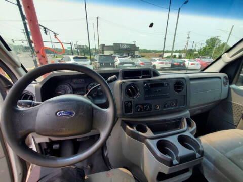 2011 Ford E-Series E-250