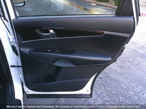 2019 Kia Sorento LX V6