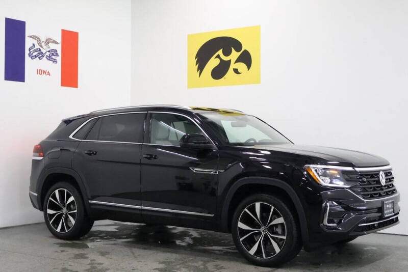 2025 Volkswagen Atlas Cross Sport for sale at Carousel Auto Group in Iowa City IA