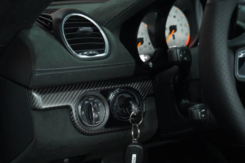 2023 Porsche 718 Cayman GT4 RS