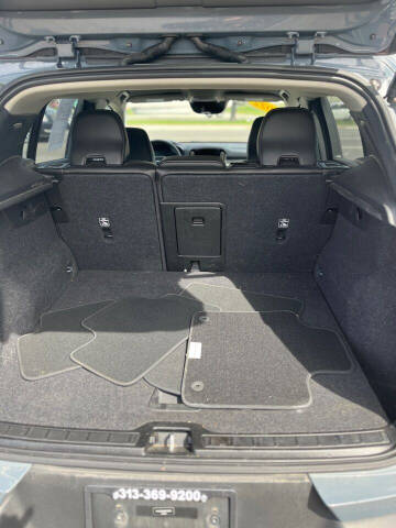 2022 Volvo XC40 T4 Momentum