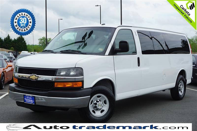 2015 Chevrolet Express Passenger LT 3500
