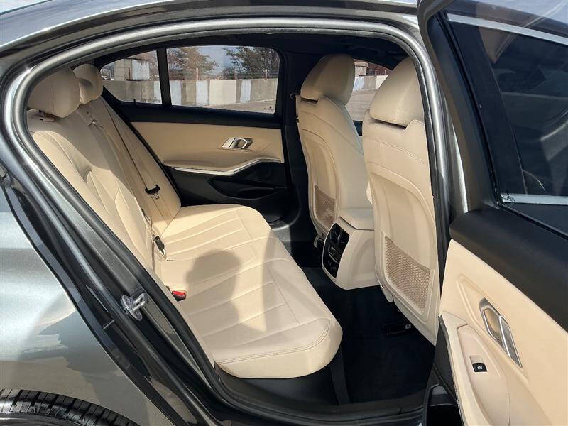 2020 BMW 3 Series 330i